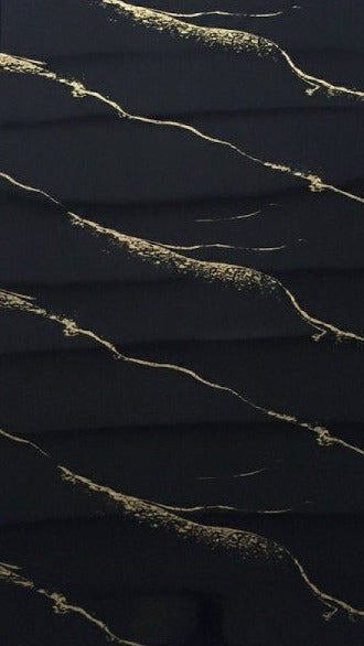 PVC nástenný panel Obsidian Oro – čierny dekor so zlatým žilkovaním, lesklý, 280×122